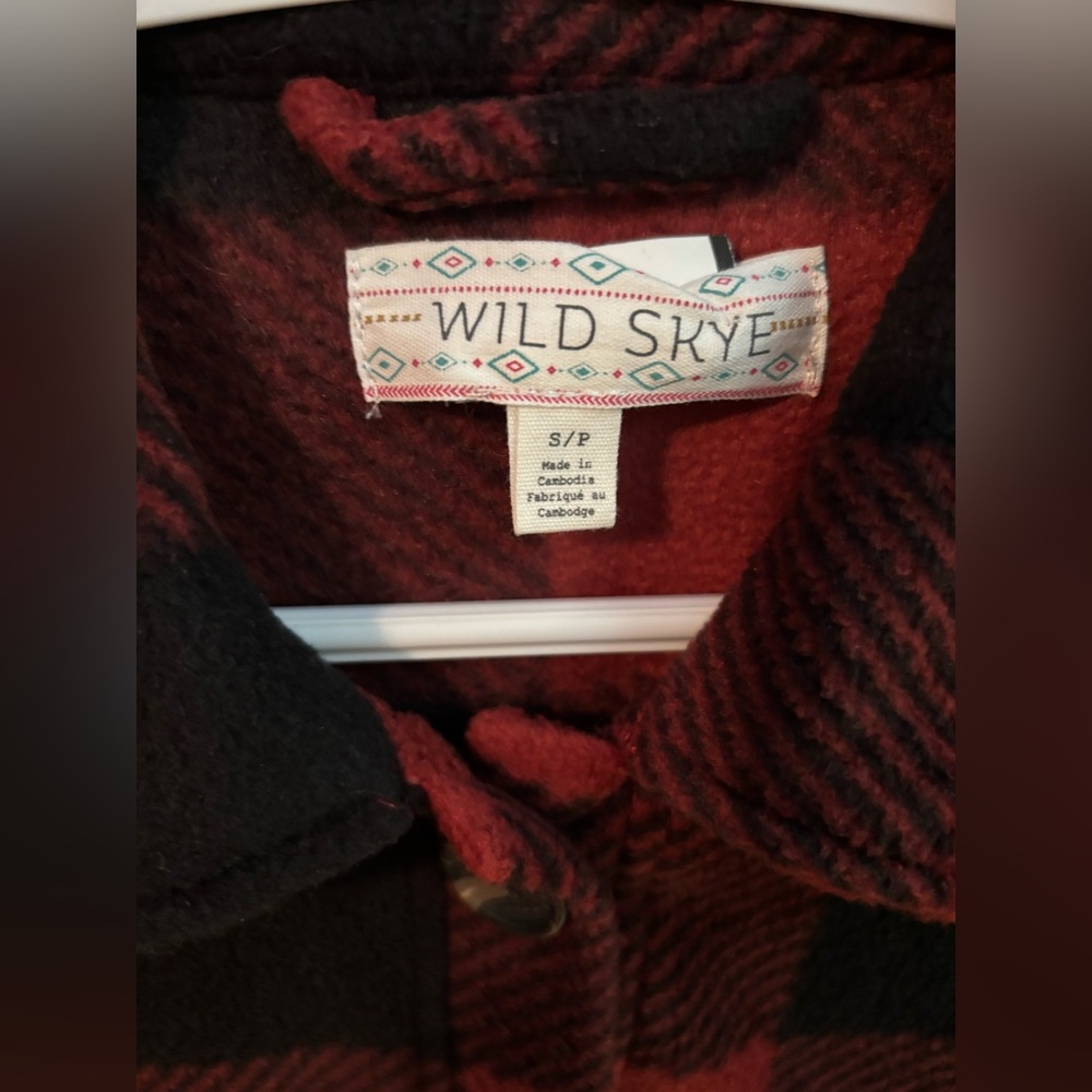 Wild Skye Plaid Red and Black Women's Jacket - Picture 3 of 3